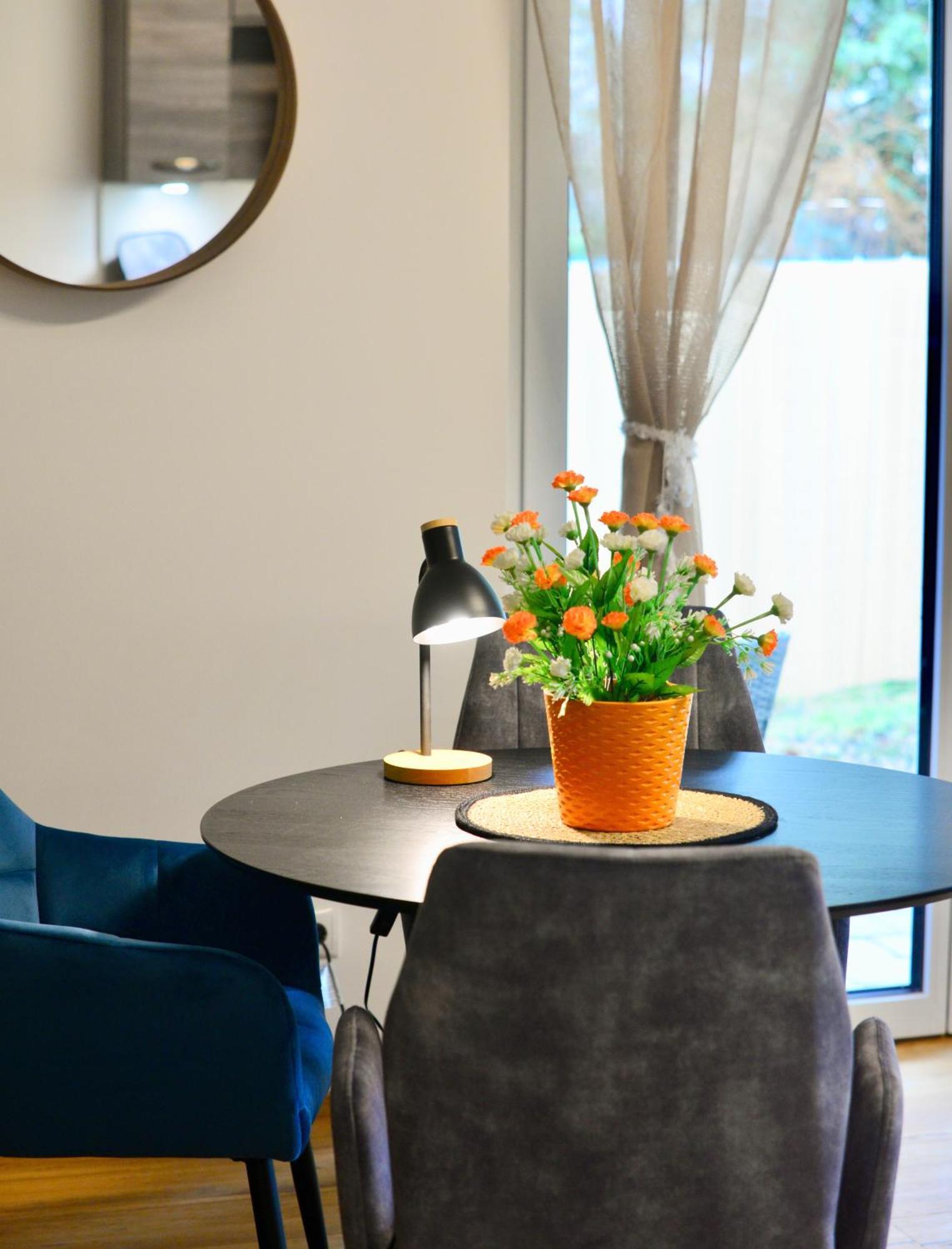 New With Parking And Metro In Front Of The House Apartment Vienna Exterior photo